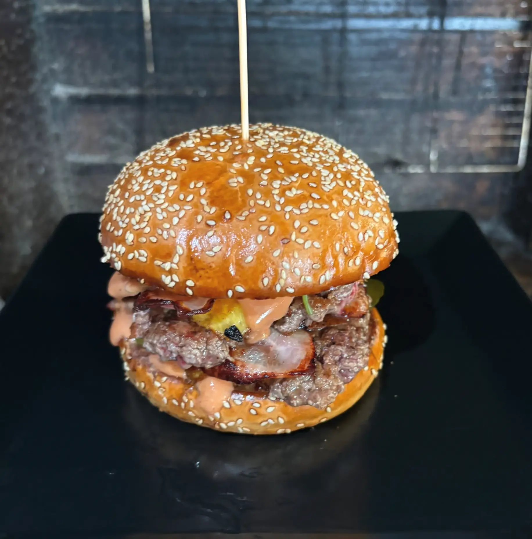 Burgery v restauraci UDÍRNA Jindřichův Hradec