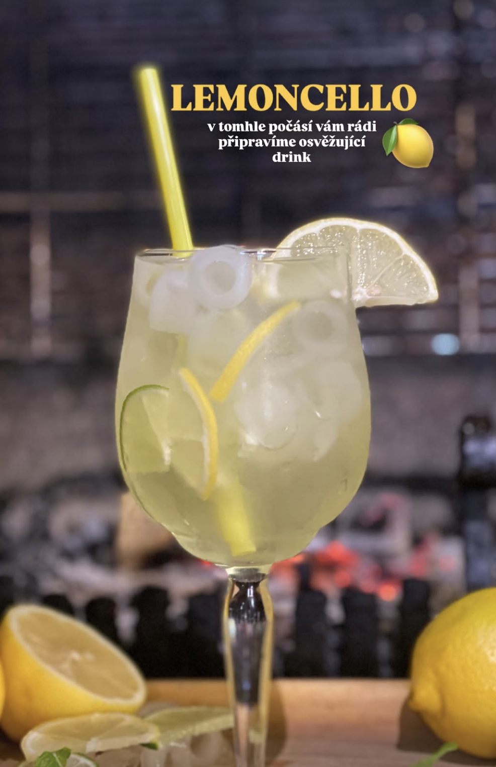 Míchaný drink limoncello s ledem